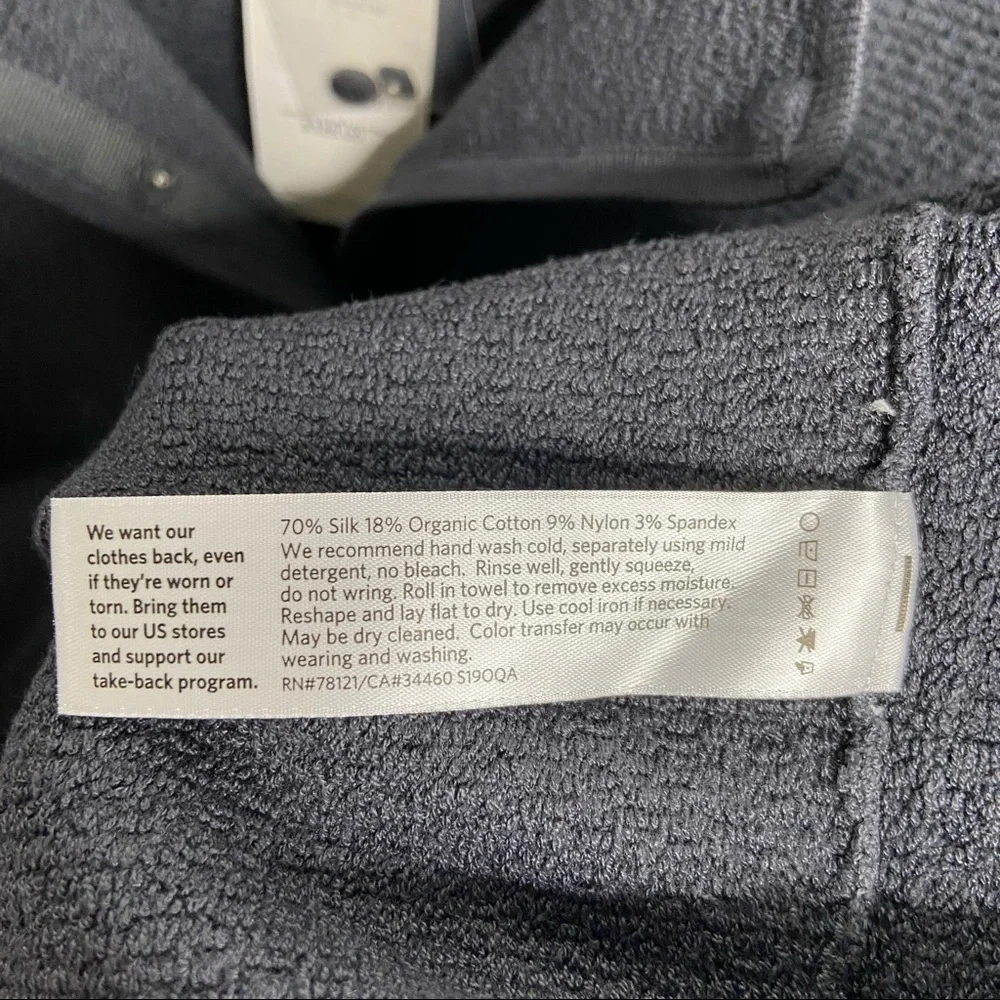 NWT Eileen Fisher Size Medium Short Sleeve Silk Blend Cardigan Gray Graphite